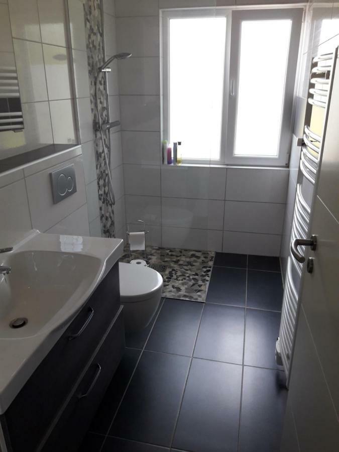 Lieblingsmensch Oberhausen Mit Terrasse Apartment Екстериор снимка